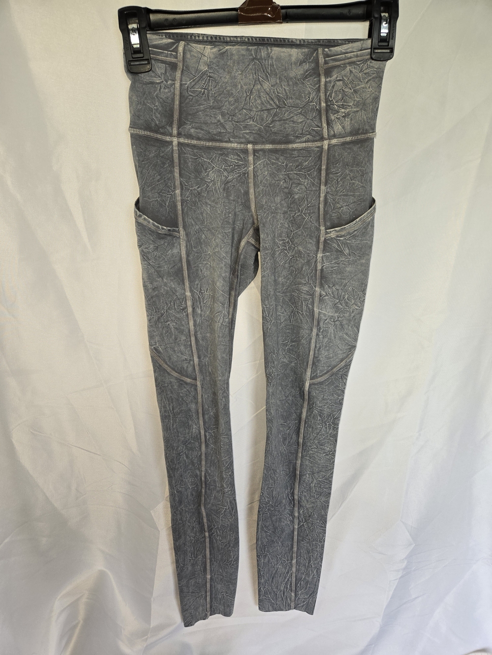 Lululemon Fast and Free High-Rise Tight in Ice Wash Asphalt Grey Size 2
